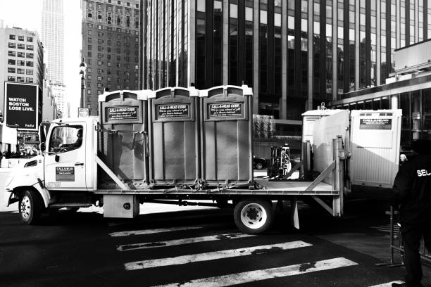 Best Portable bathroom rental  in , NH